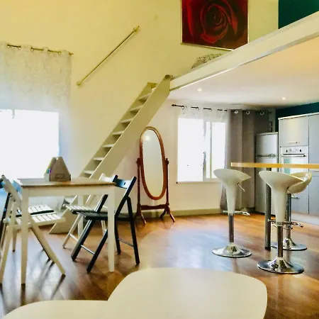 Loft Hyper Centre 77m2 * Sète